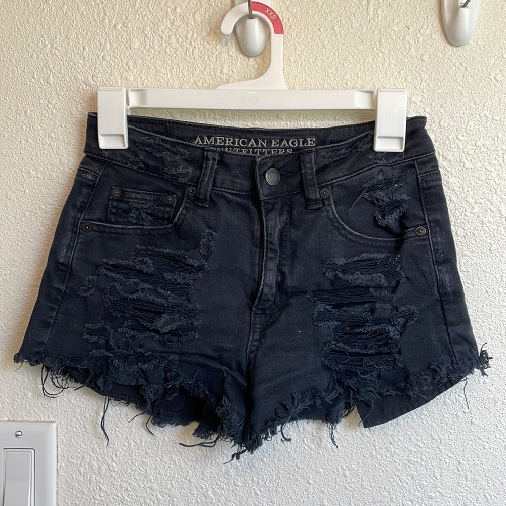 Black high rise festival American eagle shorts